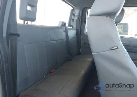 2015 Ford F-250 Xl из США, поврежденный, VIN 1FT7X2B68FEC98557